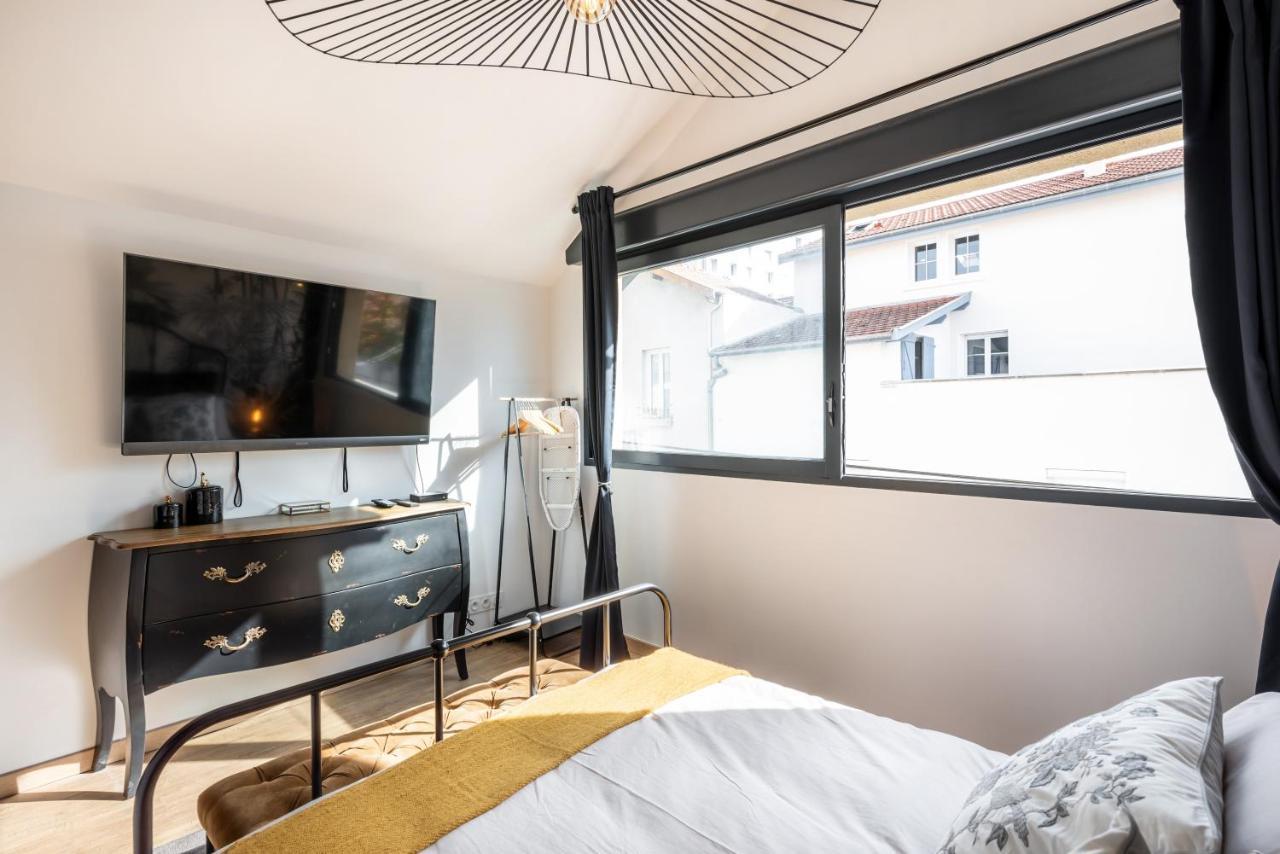 Le Cocon Des Artistes Apartman Lyon Kültér fotó